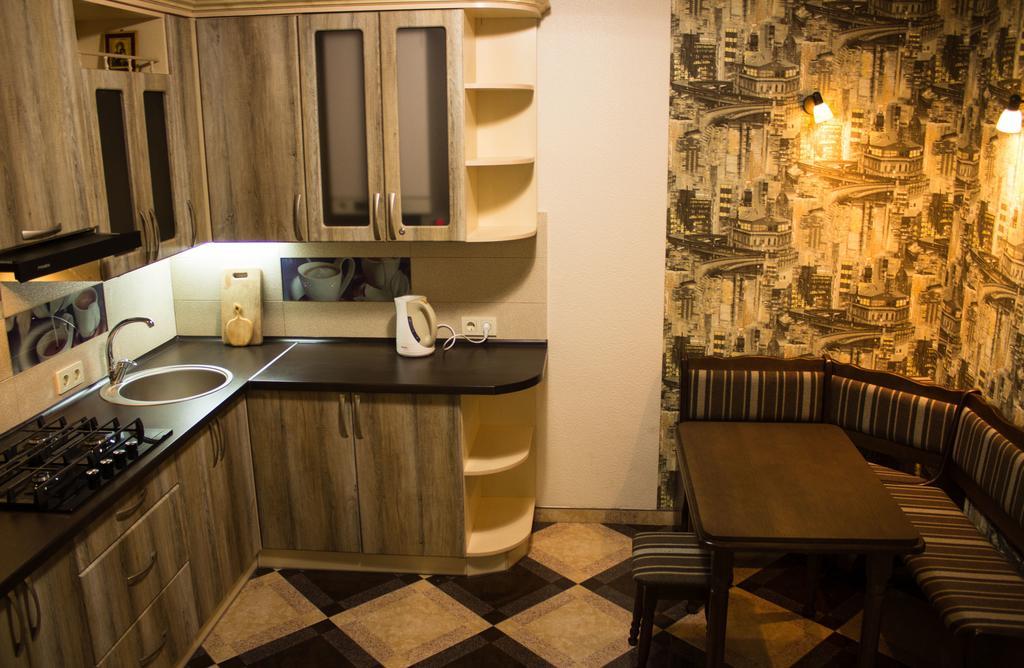 Hostel Q ,15 Хв До Жд Вокзалу Lviv Luaran gambar